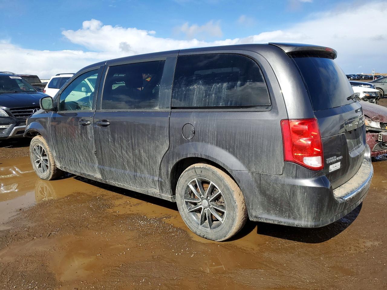 2018 Dodge Grand Caravan Gt - zdjęcie 2