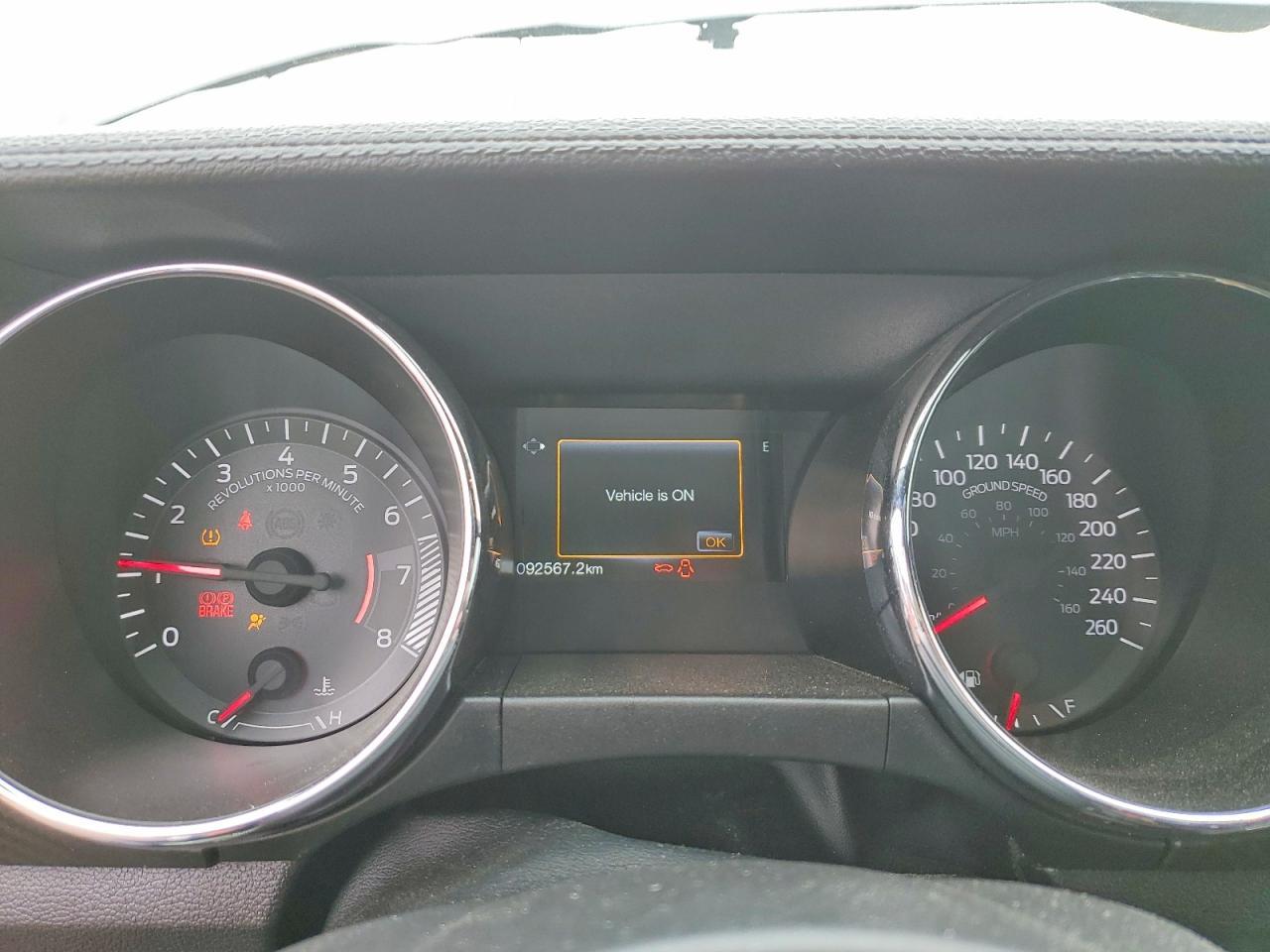 2017 Ford Mustang - zdjęcie 9