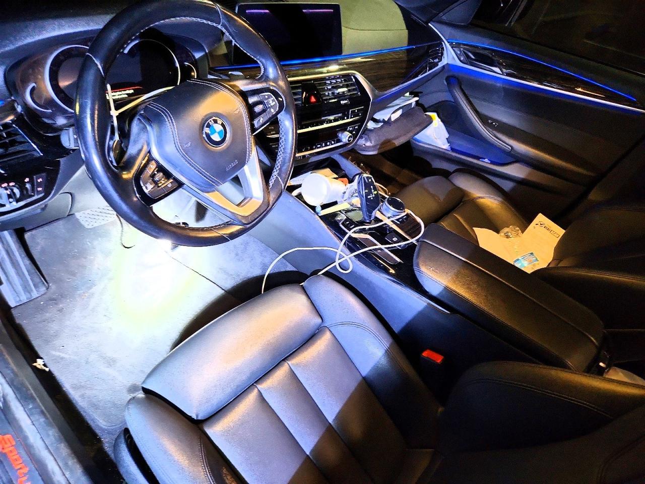 2018 BMW 530 I - zdjęcie 8
