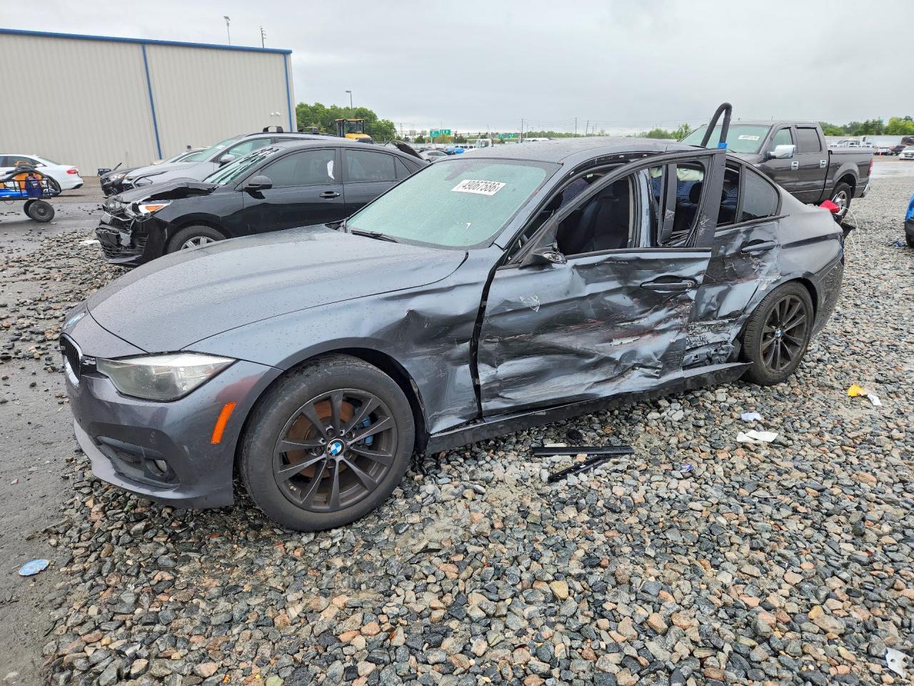 BMW Seria 3 - zdjęcie 1