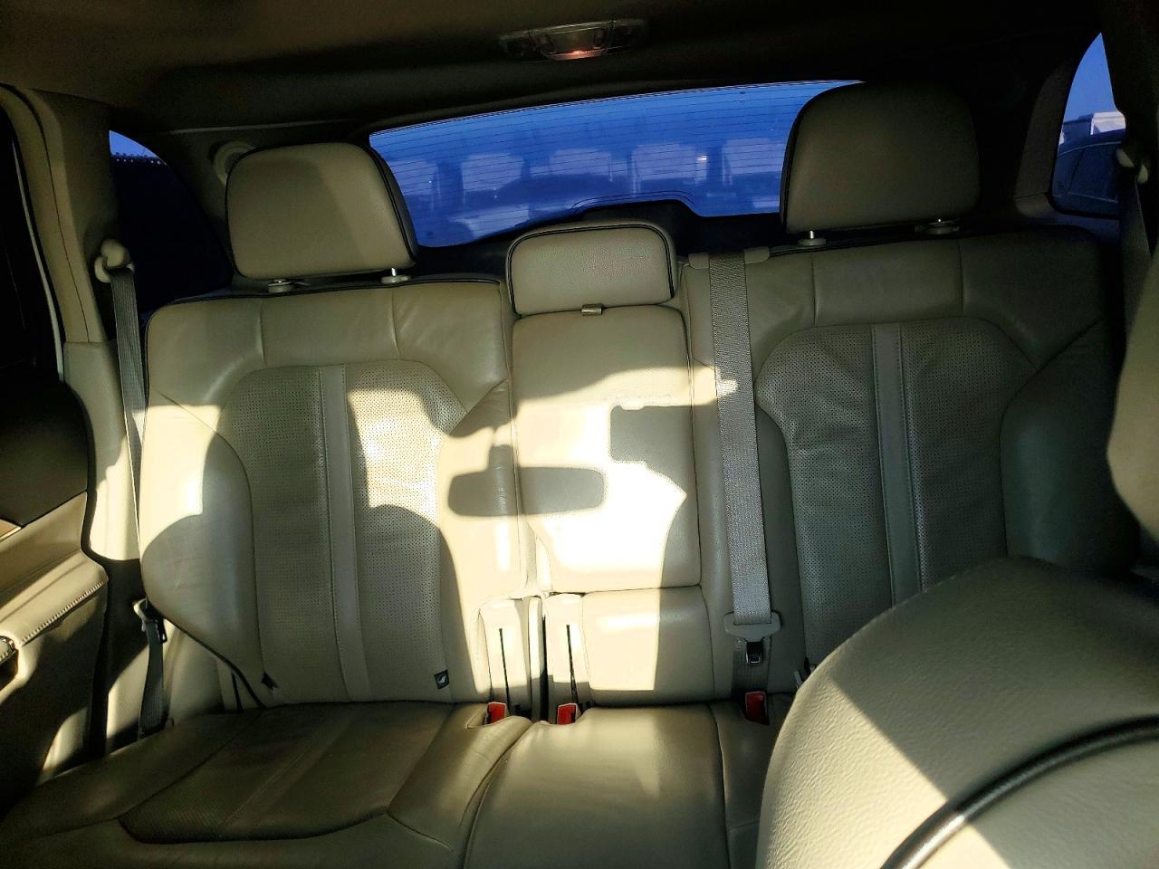2013 Lincoln Townhouse Mkx - zdjęcie 10