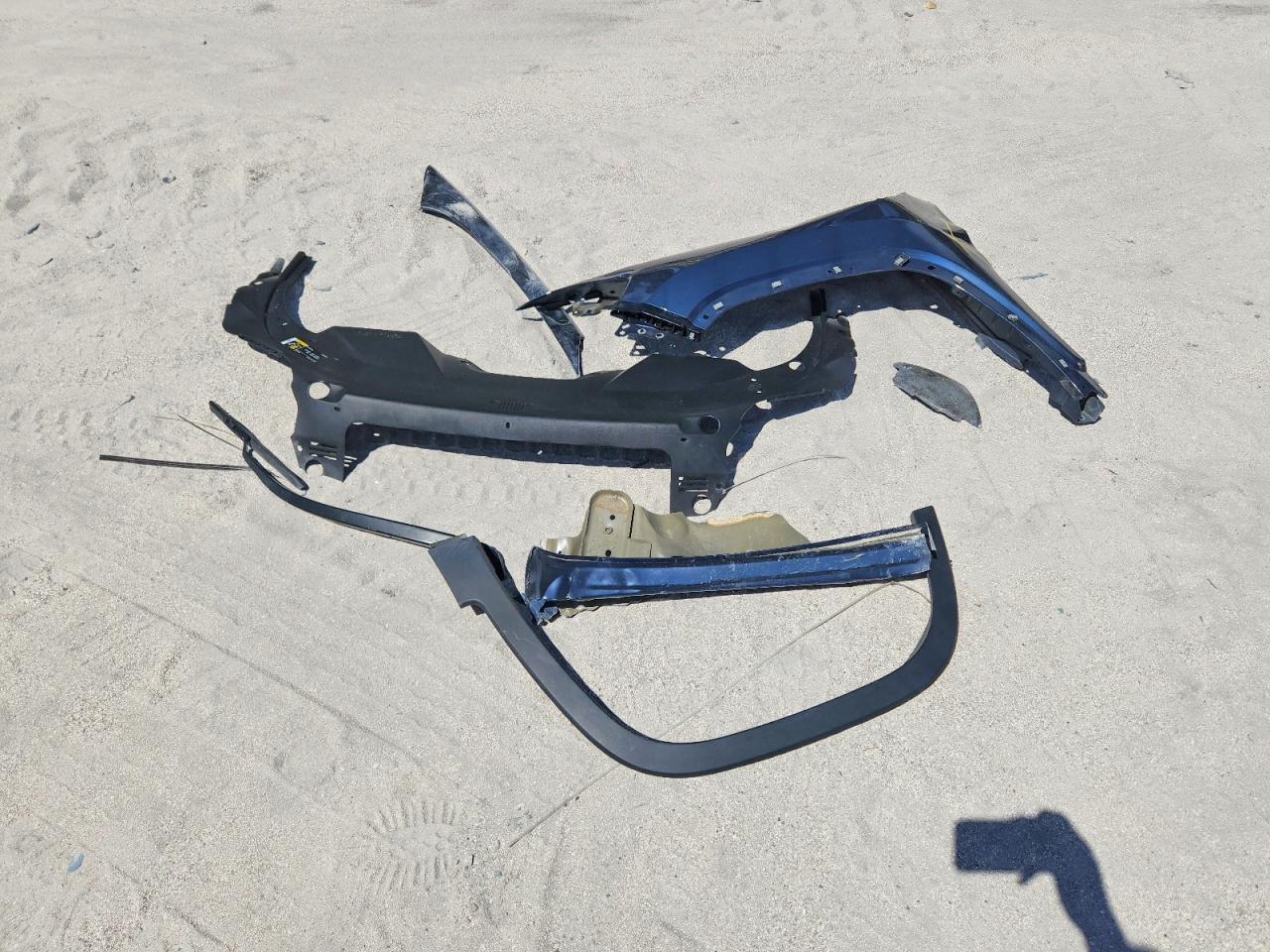 2021 Jeep Cherokee Latitude Lux - zdjęcie 13