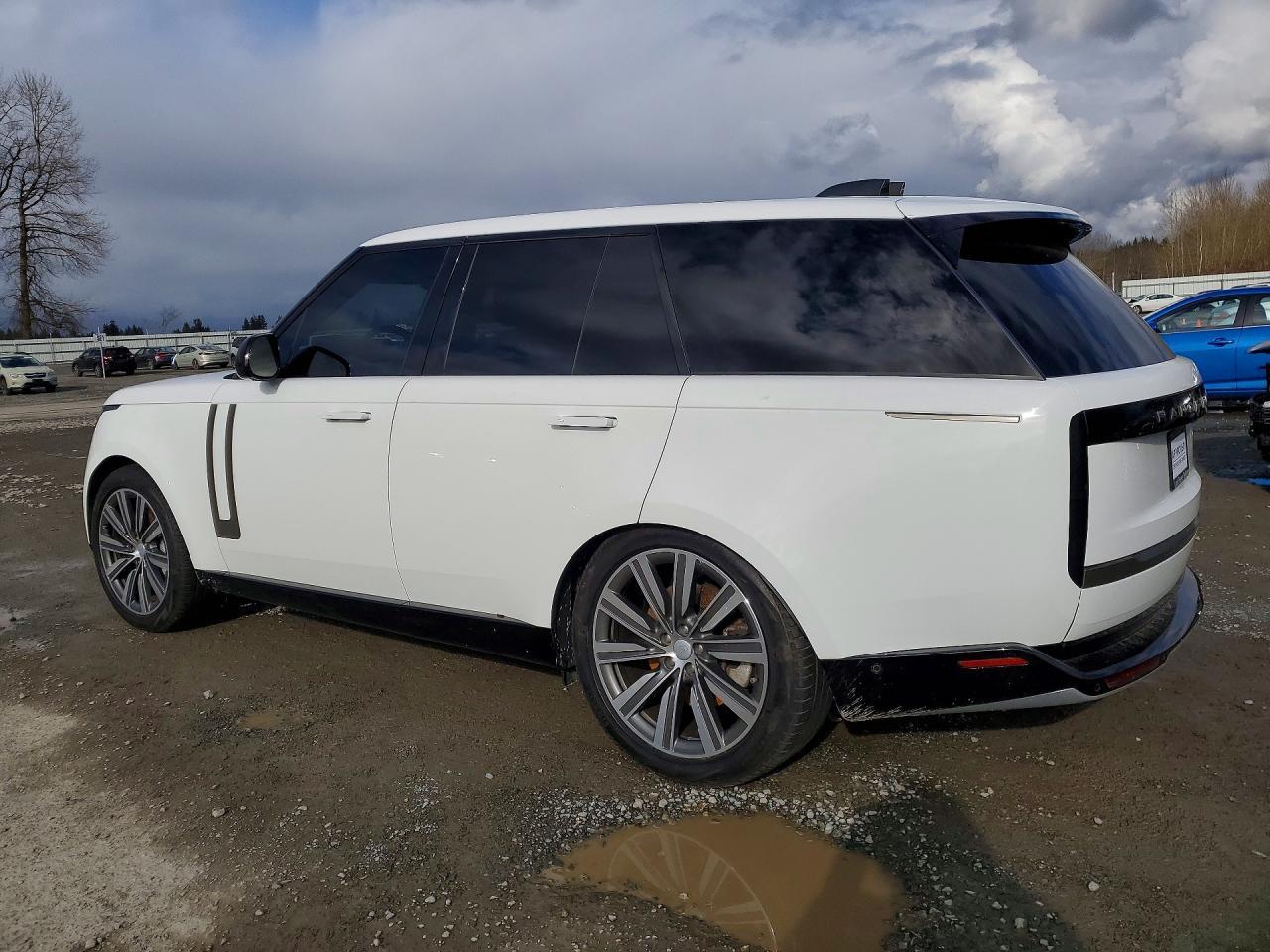 2023 Land Rover Range Rover Se - zdjęcie 2
