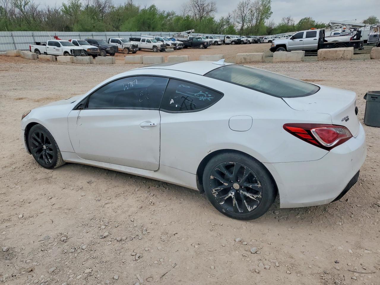 2014 Hyundai Genesis Coupe 2.0T Premium - zdjęcie 2