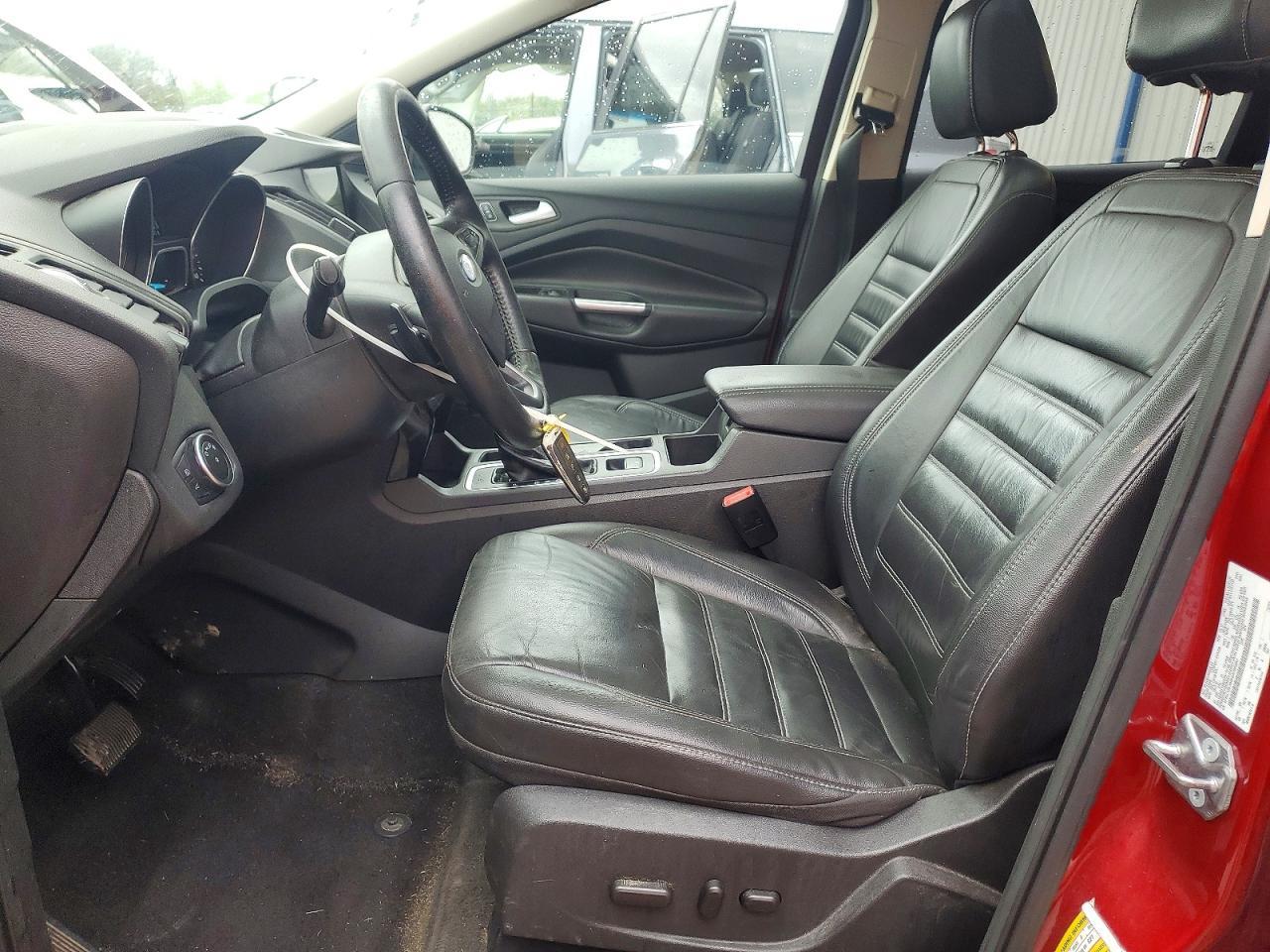 2017 Ford Escape Titanium - zdjęcie 7
