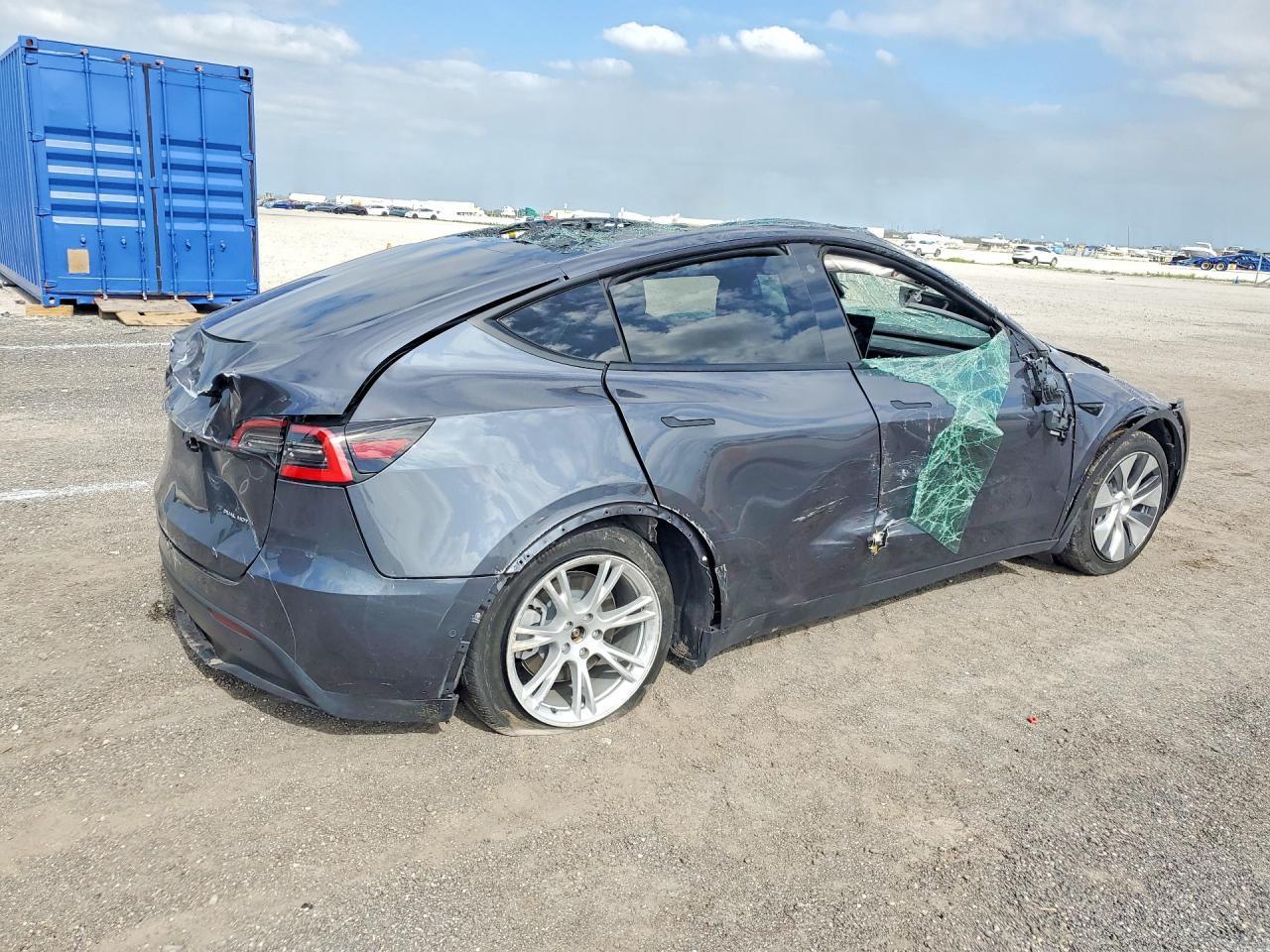 2021 Tesla Model Y - zdjęcie 3