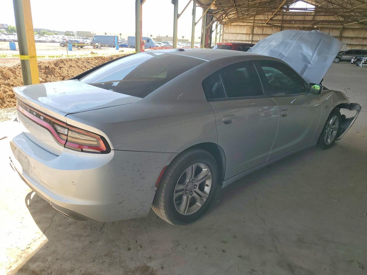 2020 Dodge Charger Sxt - zdjęcie 3