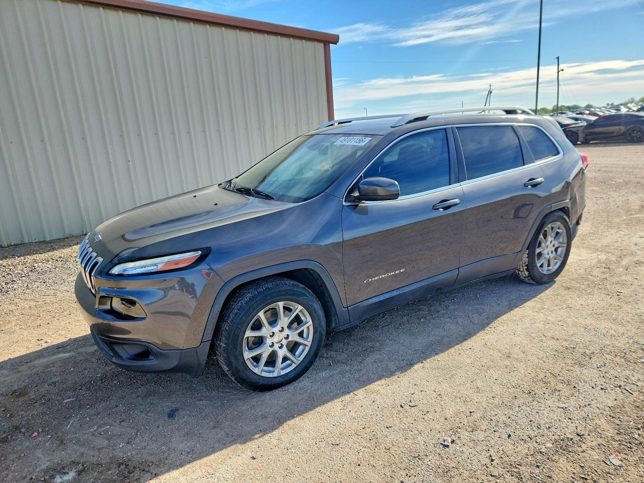 2017 Jeep Cherokee Latitude - zdjęcie główne
