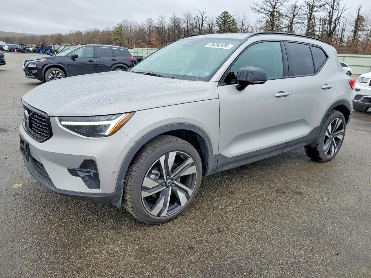 2025 Volvo Xc40 Ultra - zdjęcie główne