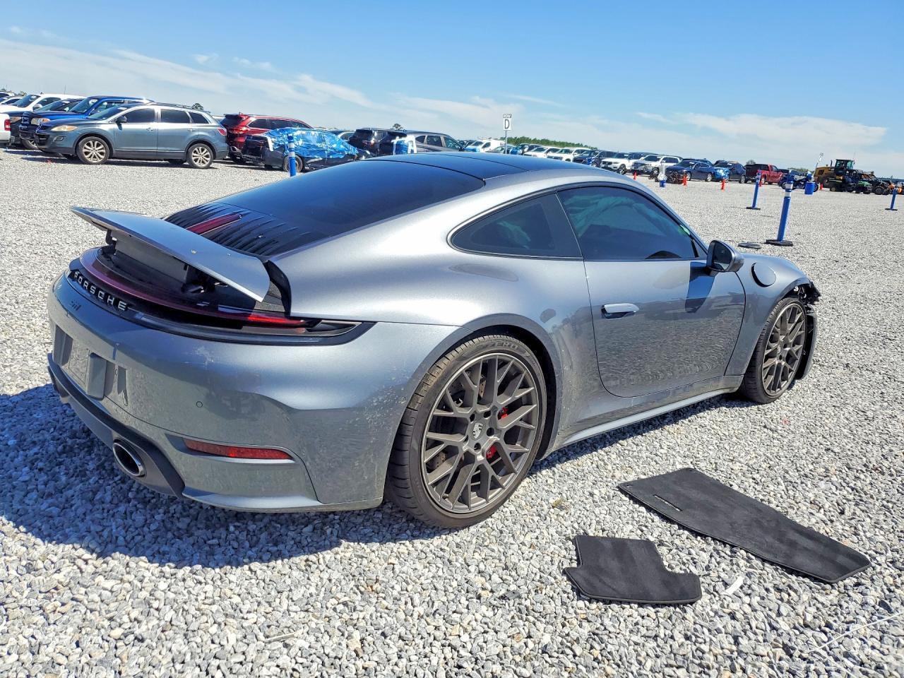 2025 Porsche 911 Carrera S - zdjęcie 3