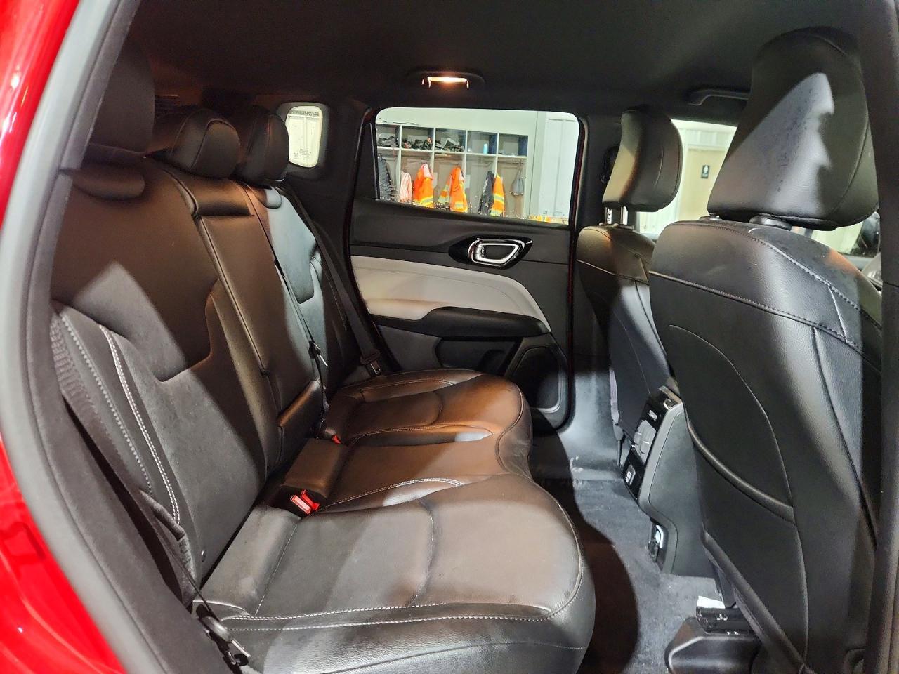 2025 Jeep Compass Limited - zdjęcie 11