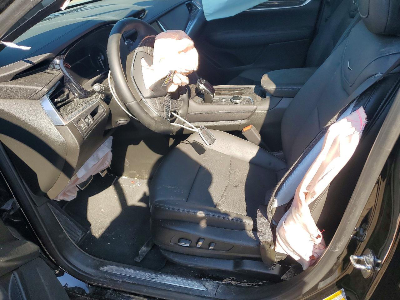 2025 Cadillac Xt5 - zdjęcie 7