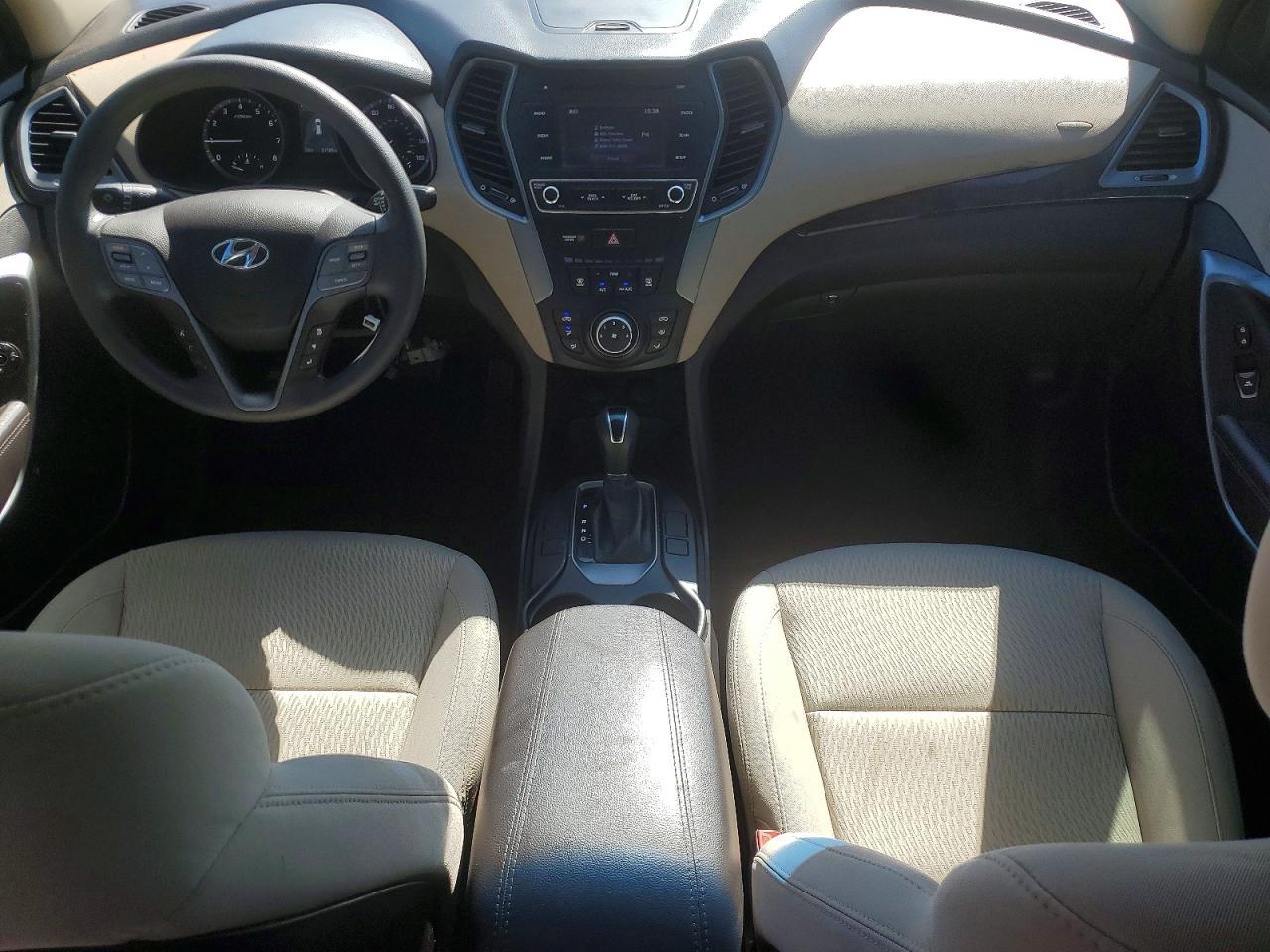 2017 Hyundai Santa Fe Sport 2.4L - zdjęcie 8