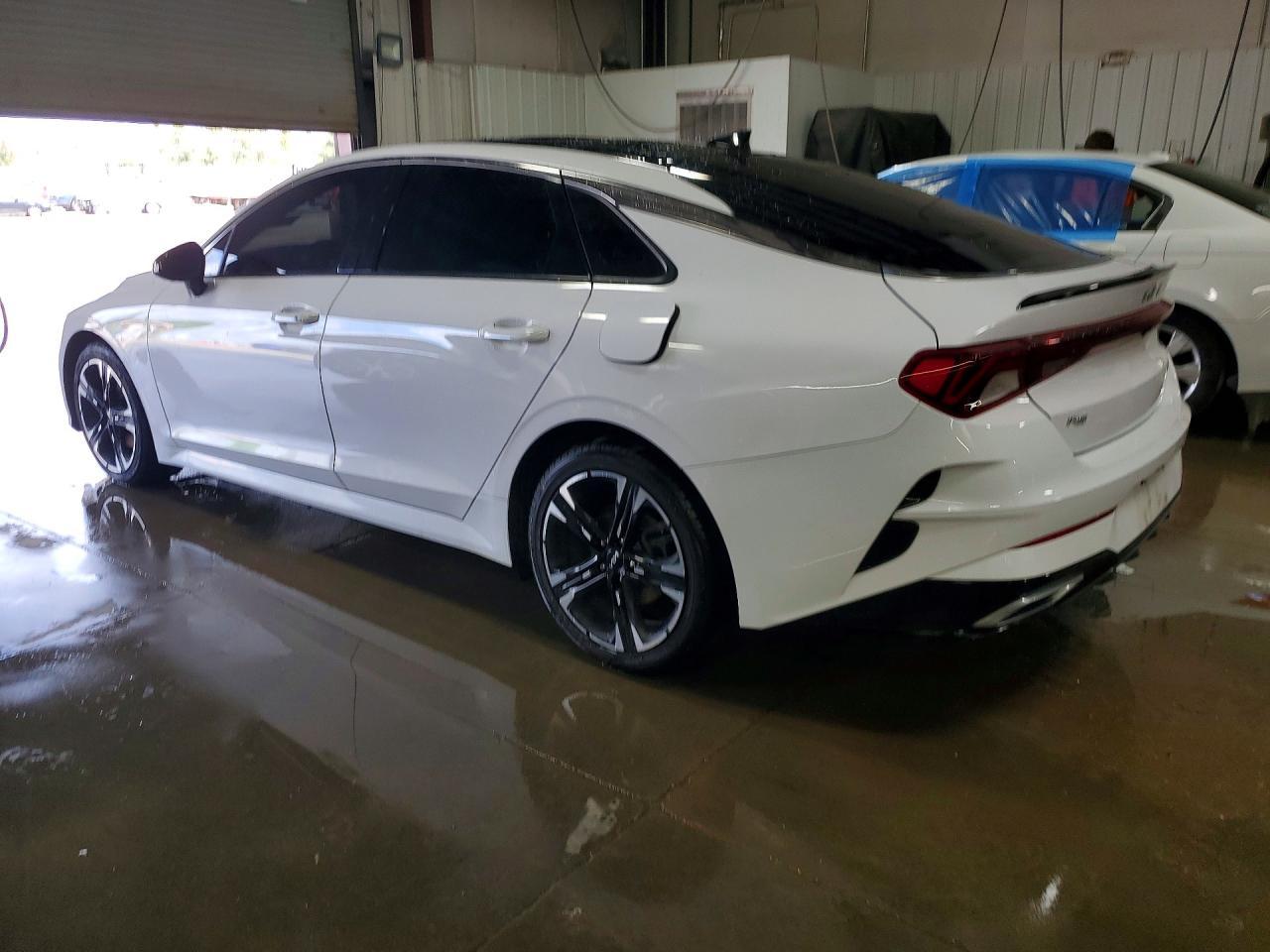 2022 Kia K5 Gt Line - zdjęcie 2