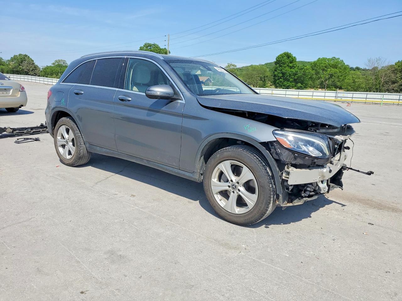 2018 Mercedes-Benz Glc 300 - zdjęcie 4