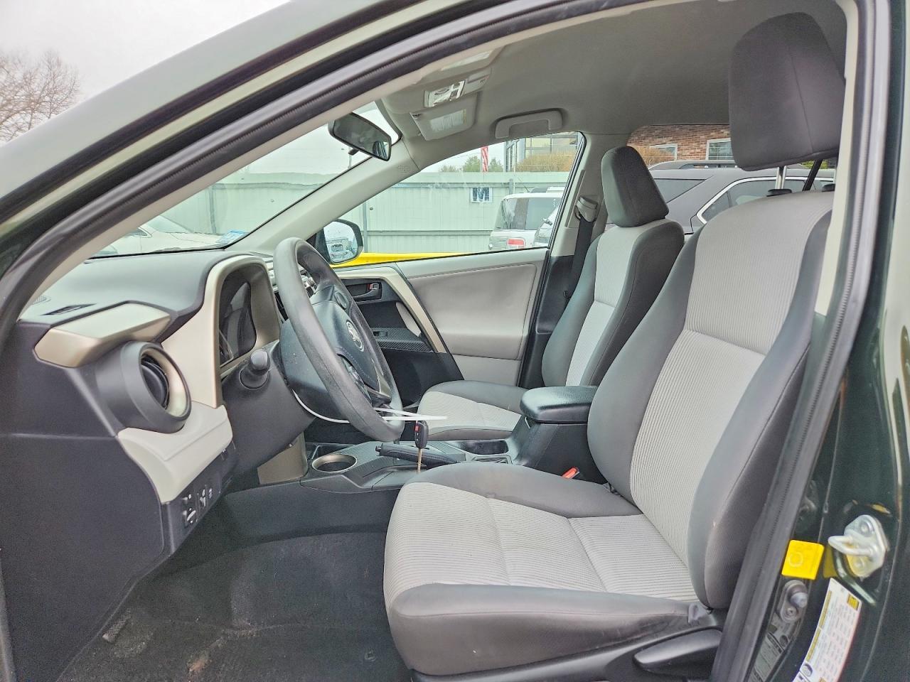 2013 Toyota Rav4 Le - zdjęcie 7