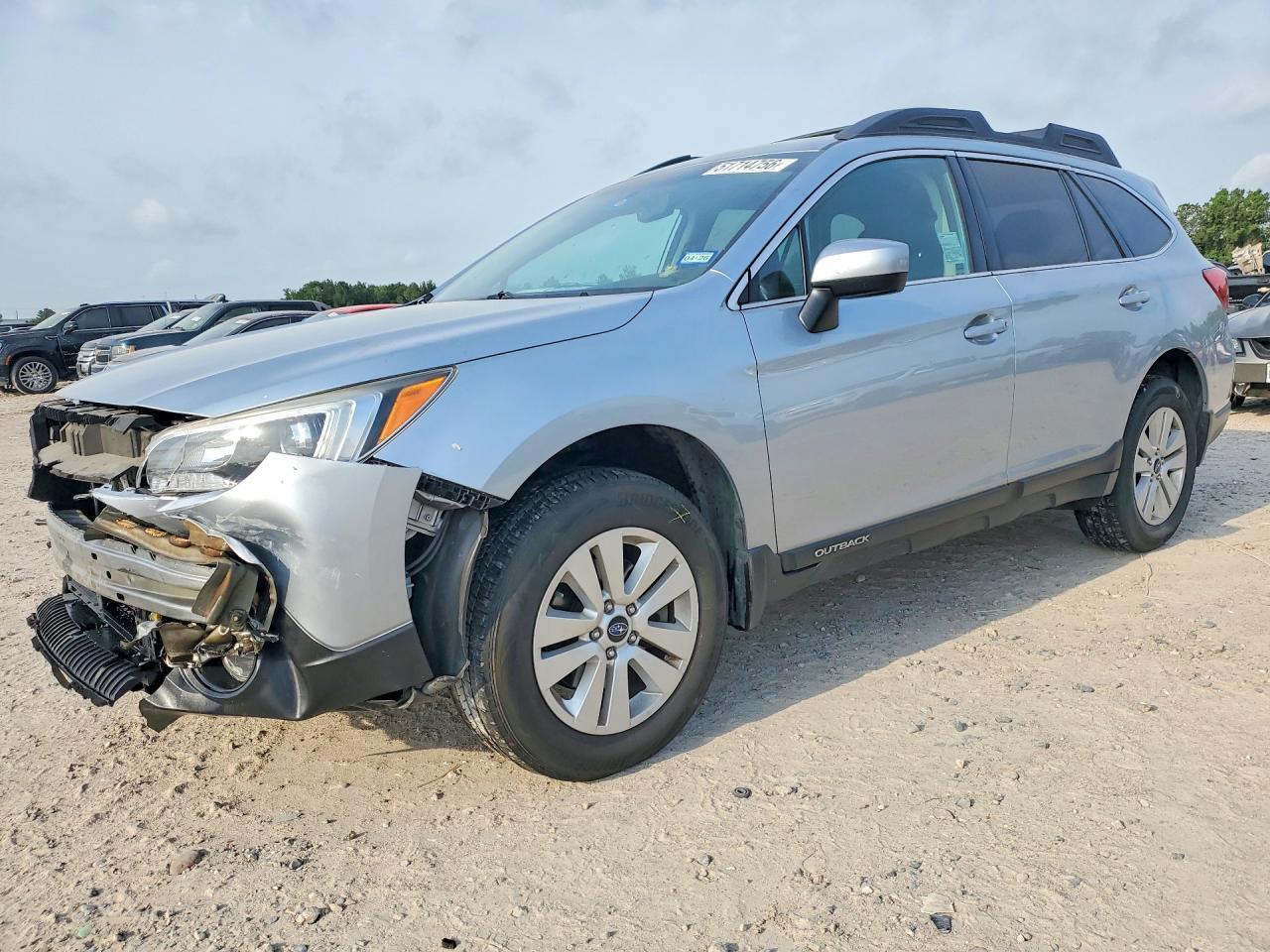 2017 Subaru Outback 2.5I Premium - zdjęcie główne