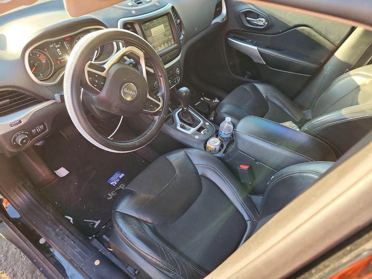 2018 Jeep Cherokee Latitude Plus - zdjęcie 8