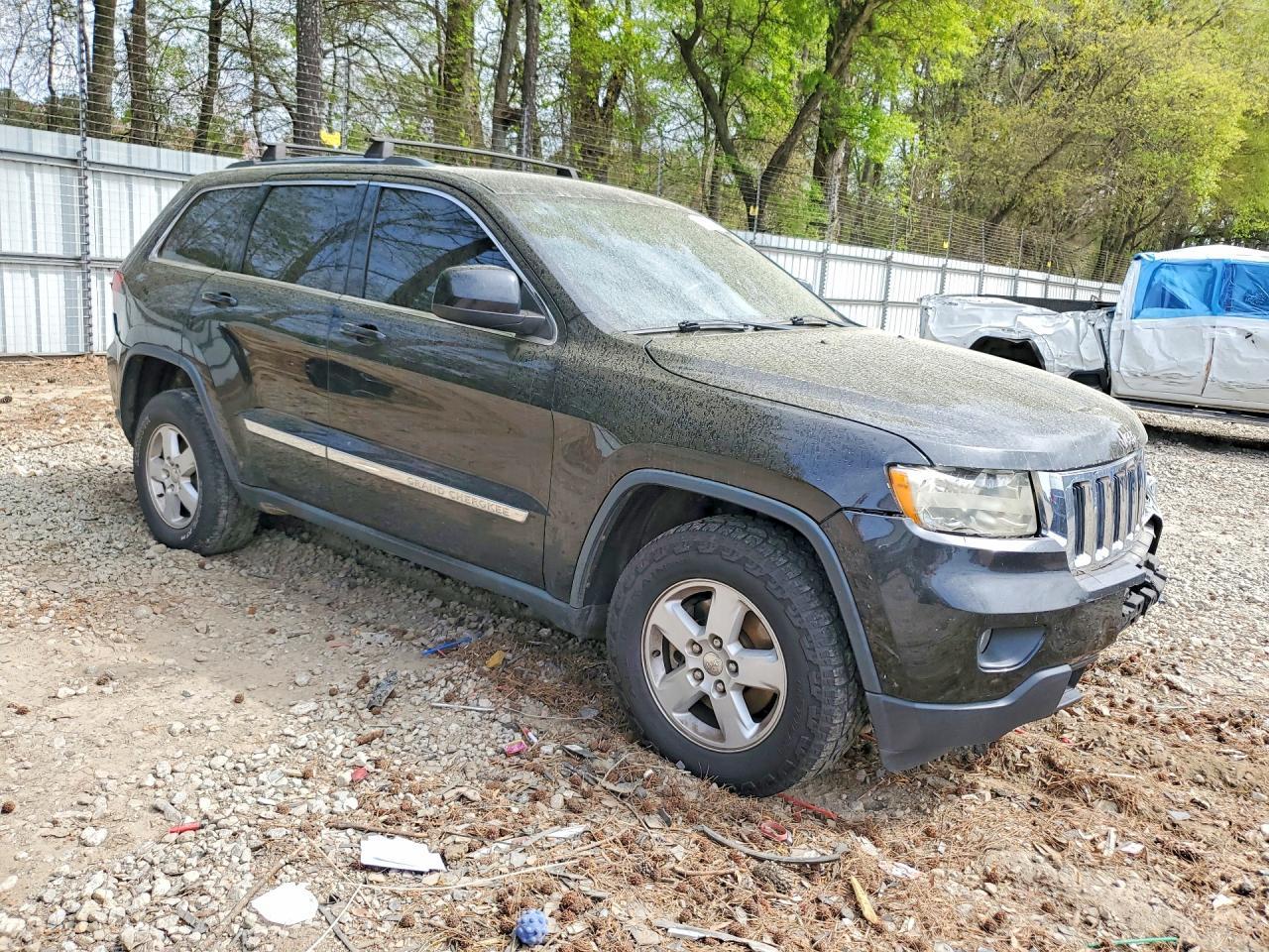 2013 Jeep Grand Cherokee Laredo - zdjęcie 4