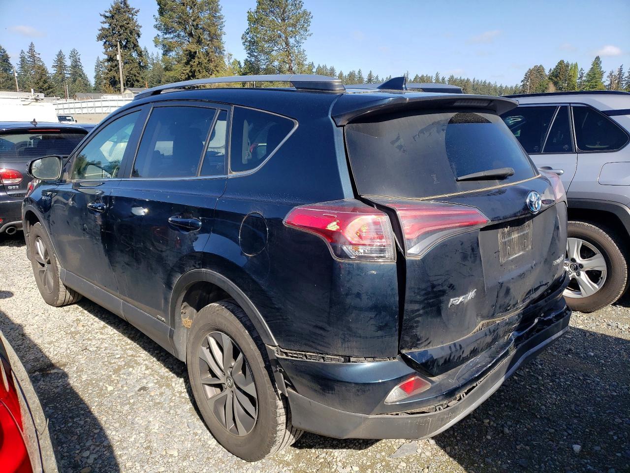 2018 Toyota Rav4 Hybrid Le - zdjęcie 2