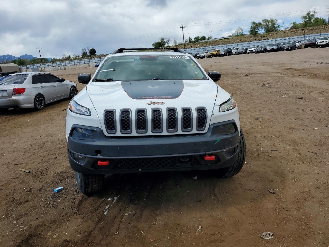 2016 Jeep Cherokee Trailhawk - zdjęcie 5