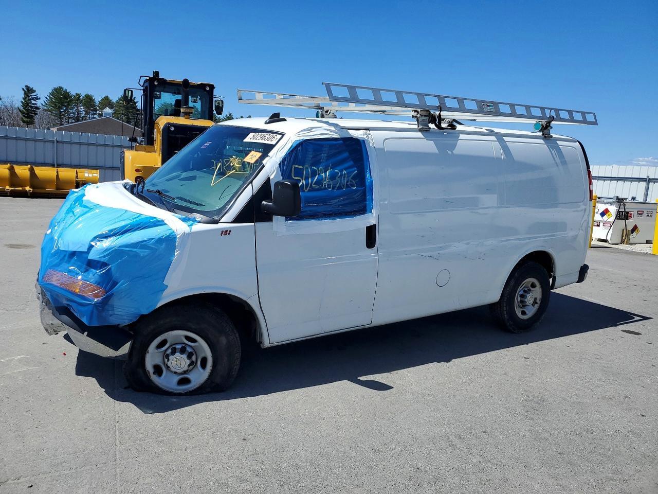 2021 Chevrolet Express G2500 - zdjęcie główne