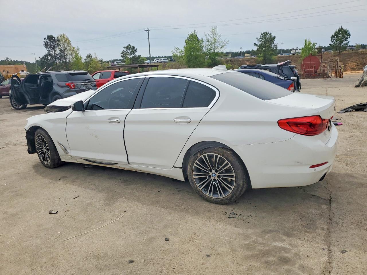 2018 BMW 530 I - zdjęcie 2