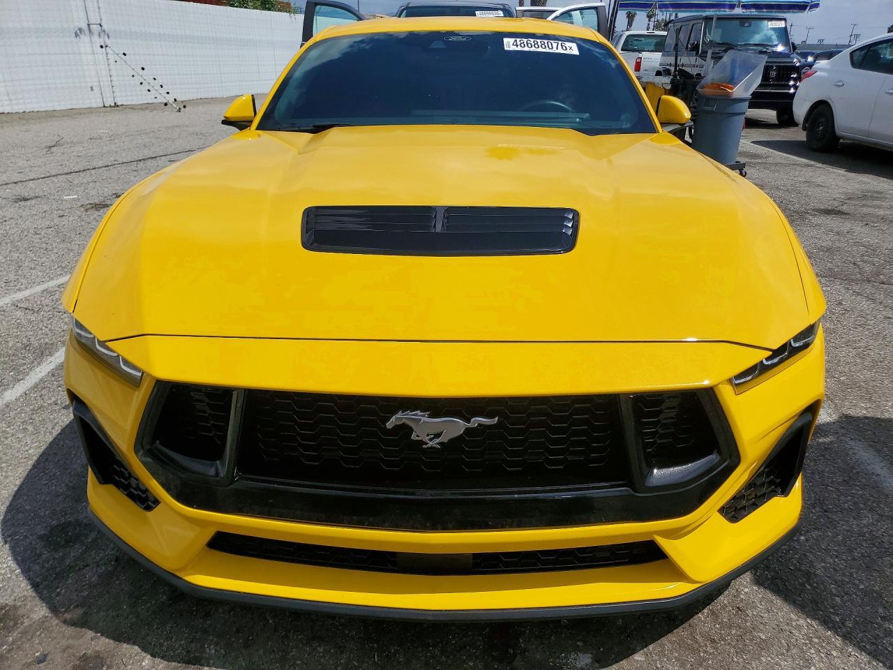 2024 Ford Mustang Gt - zdjęcie 5