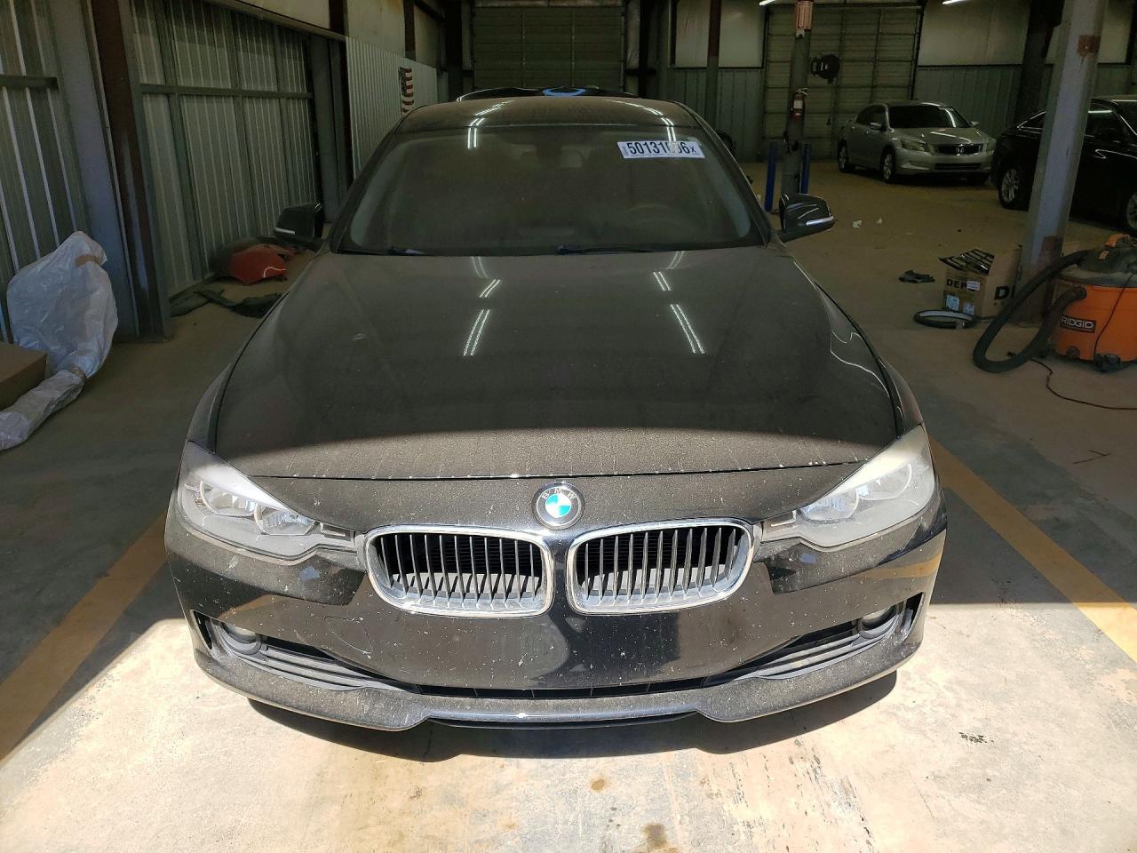 2014 BMW 320 I - zdjęcie 5
