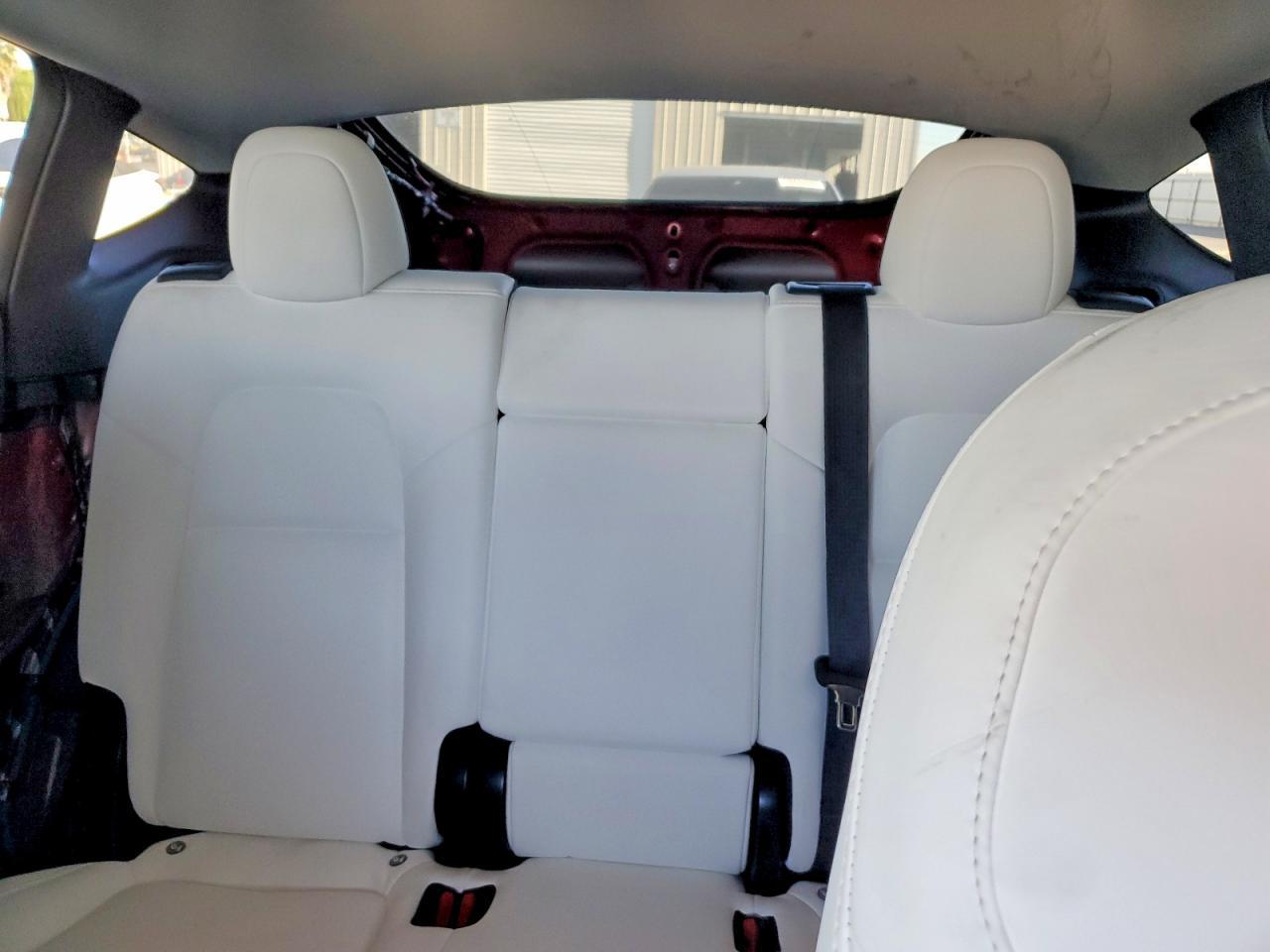 2020 Tesla Model Y - zdjęcie 10