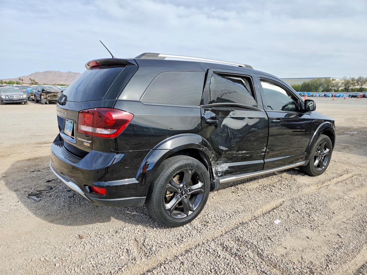 2018 Dodge Journey Crossroad - zdjęcie 3