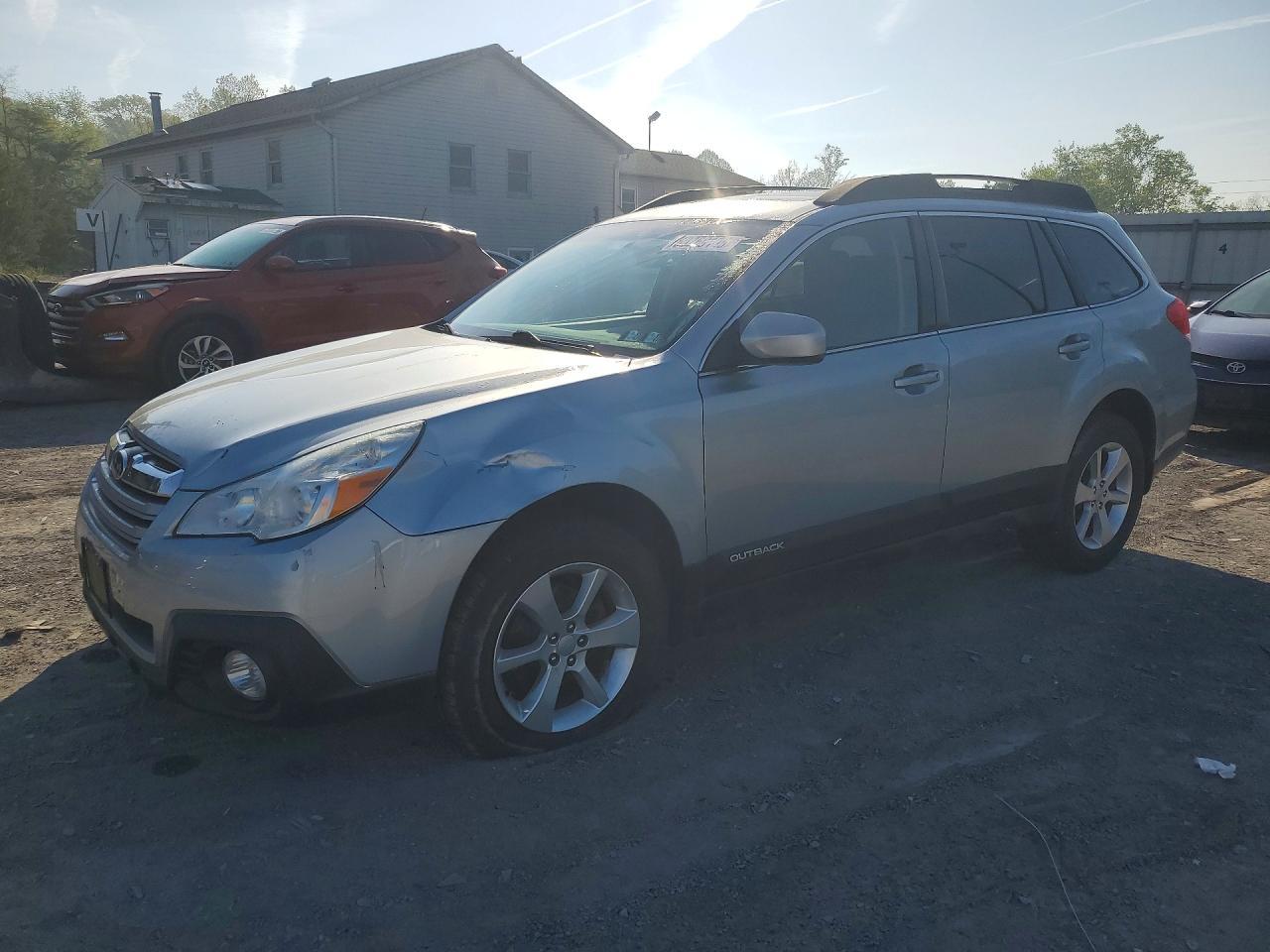 2013 Subaru Outback 2.5I Premium - zdjęcie główne