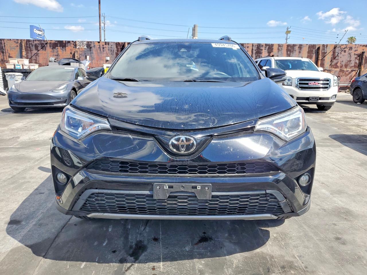 2017 Toyota Rav4 Se - zdjęcie 5