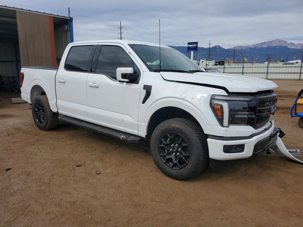 2026 Ford F150 Lariat - zdjęcie 4
