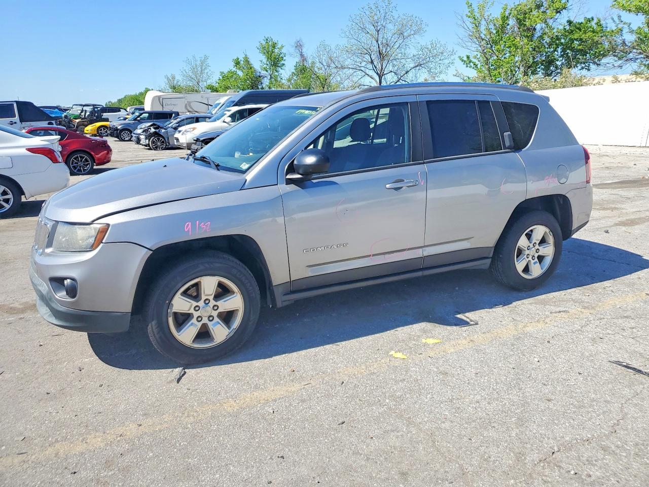 2015 Jeep Compass Sport - zdjęcie główne