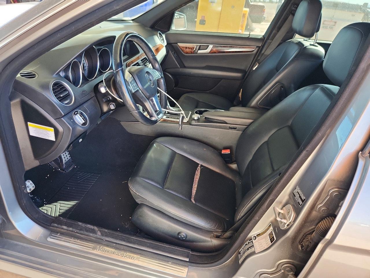 2014 Mercedes-Benz C 250 - zdjęcie 7