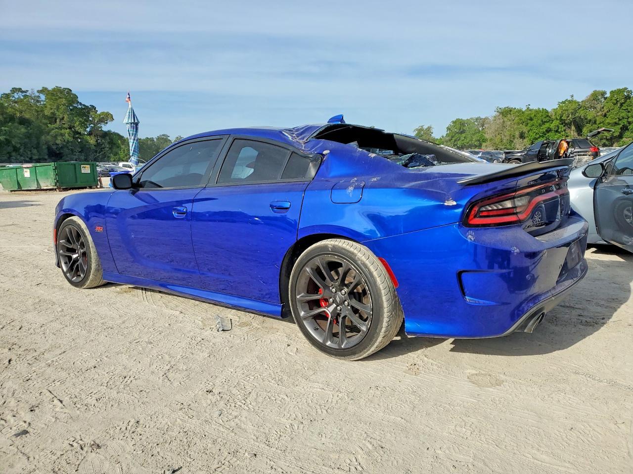 2021 Dodge Charger Scat Pack - zdjęcie 2
