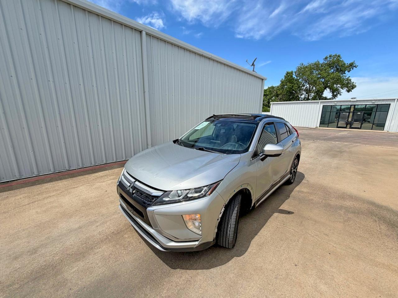 2020 Mitsubishi Eclipse Cross - zdjęcie 2