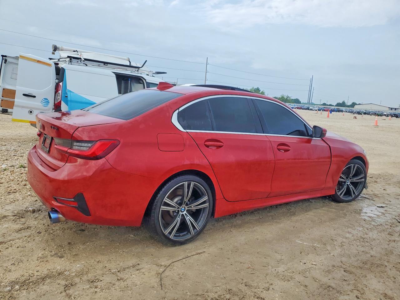 2020 BMW 330I - zdjęcie 3
