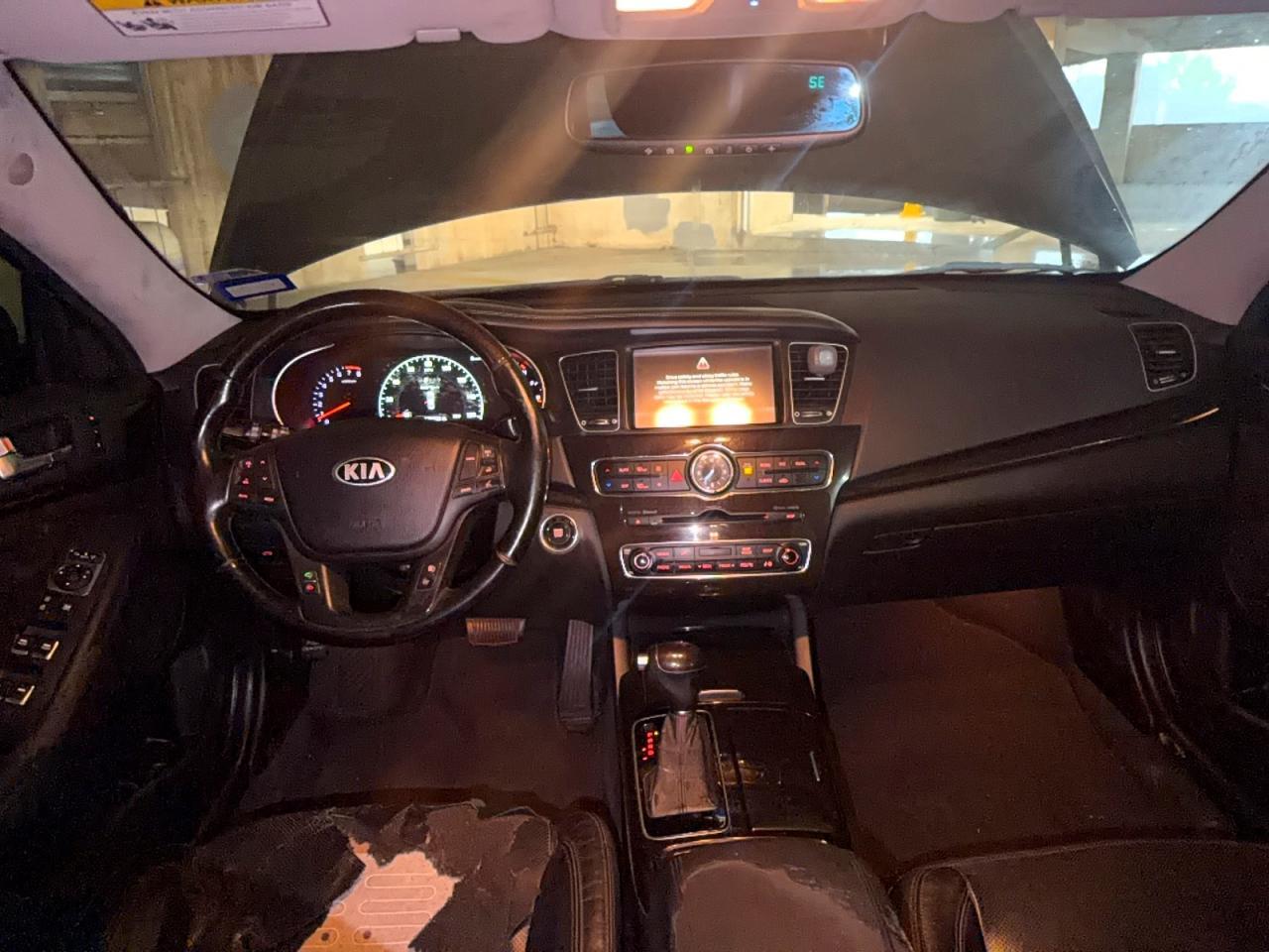 2014 Kia Cadenza Premium - zdjęcie 9