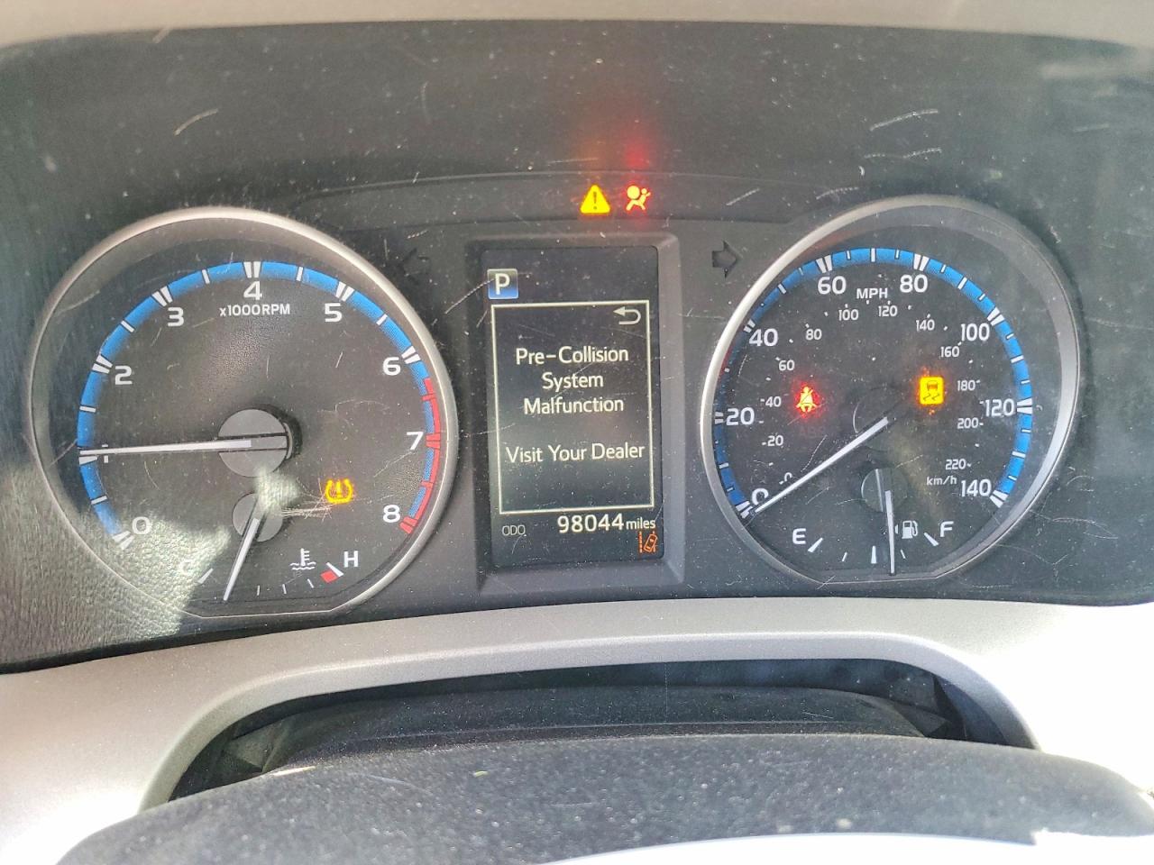 2018 Toyota Rav4 Le - zdjęcie 9