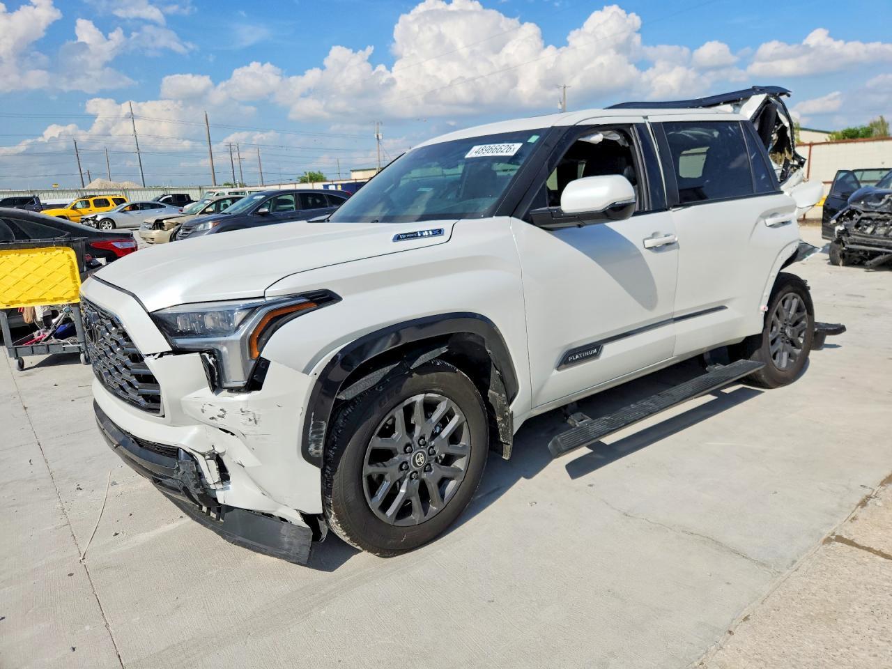 2026 Toyota Sequoia Platinum - zdjęcie główne