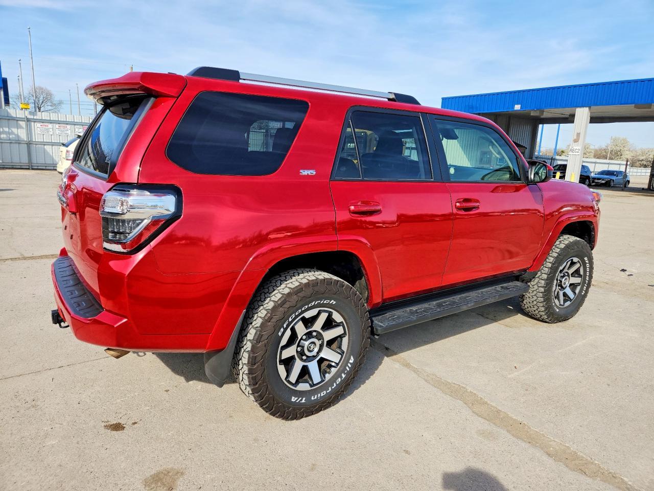 2024 Toyota 4Runner Sr5 - zdjęcie 3