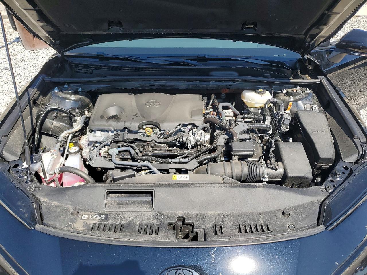 2025 Toyota Camry Le - zdjęcie 11