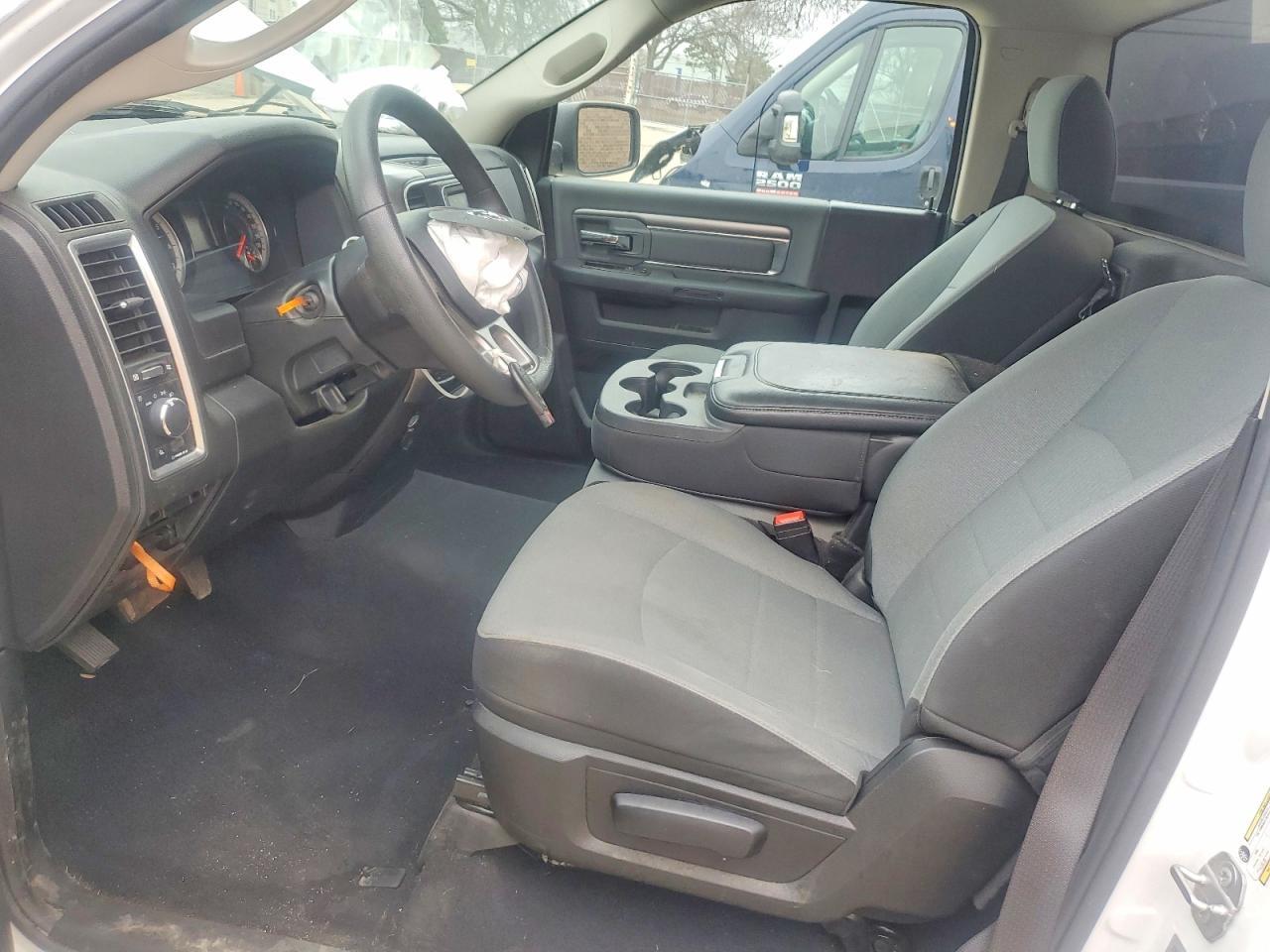 2021 Ram 1500 Classic Slt - zdjęcie 7