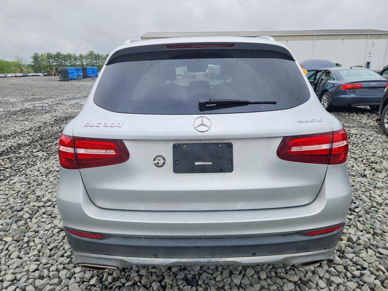 2017 Mercedes-Benz Glc 300 4Matic - zdjęcie 6