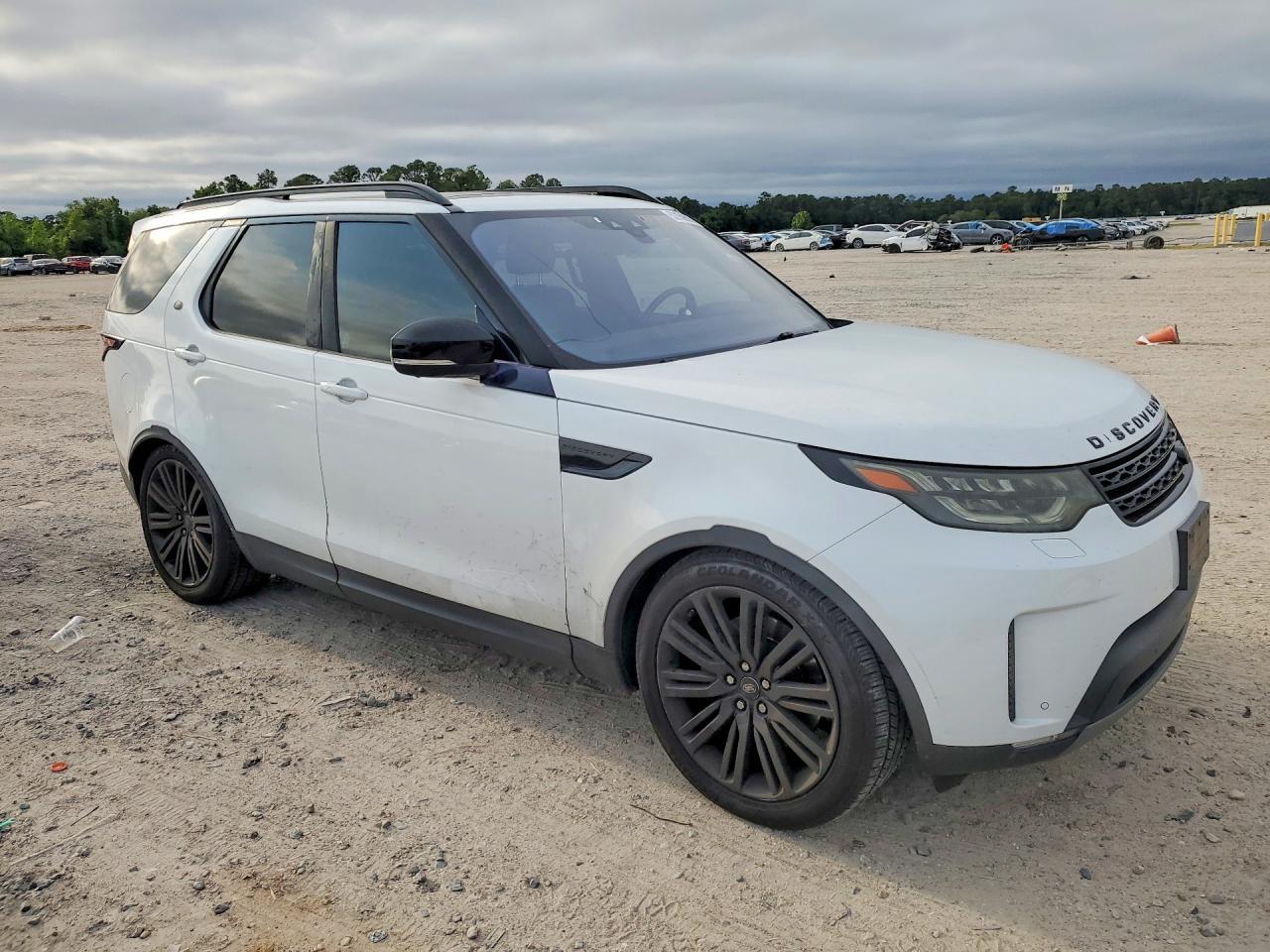 2017 Land Rover Discovery Hse - zdjęcie 4