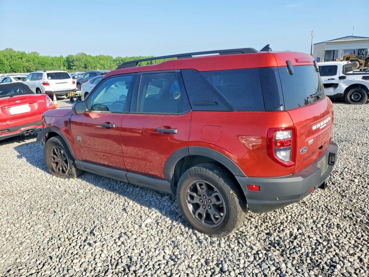2022 Ford Bronco Sport Big Bend - zdjęcie 2