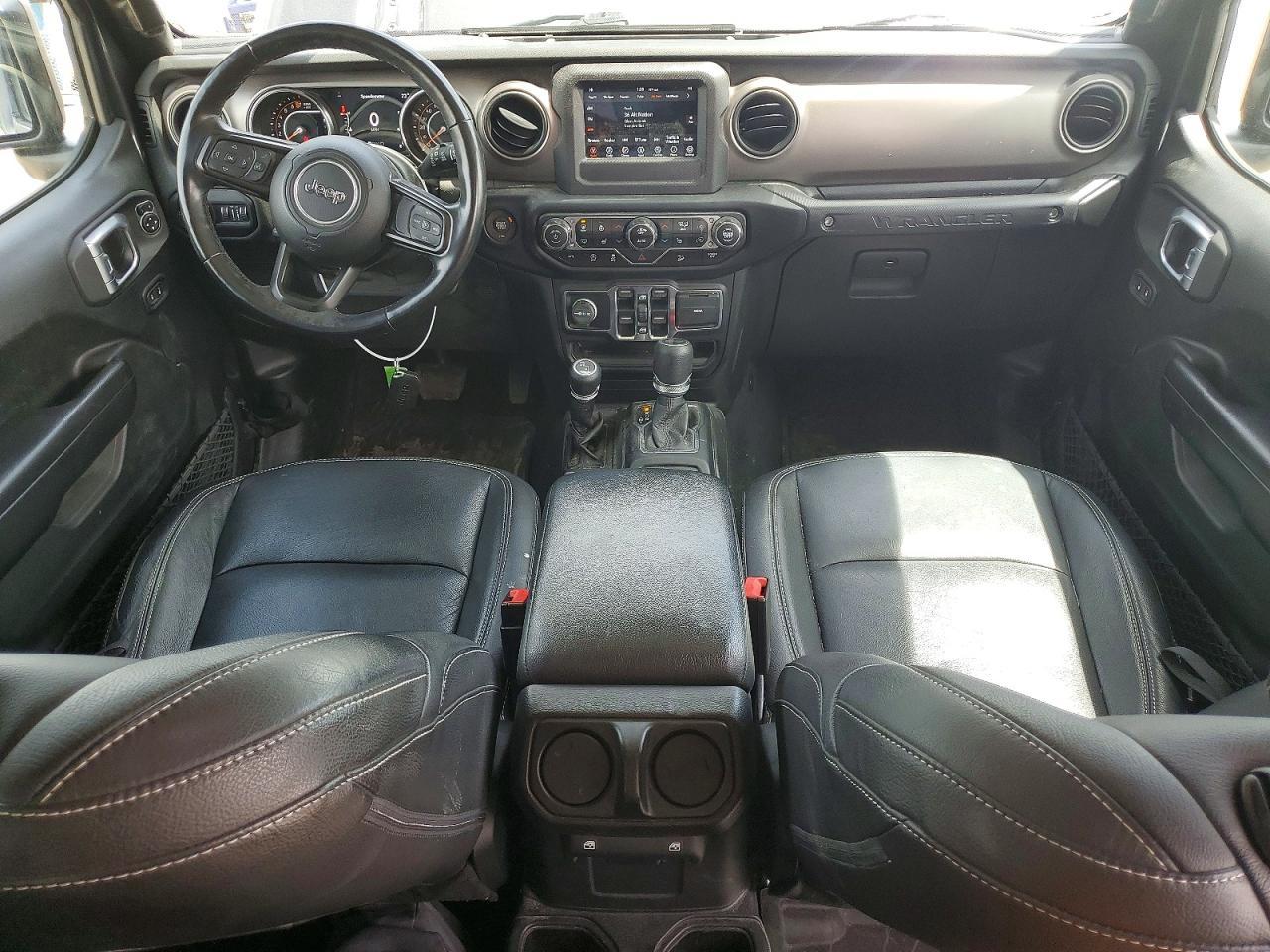 2020 Jeep Wrangler Unlimited Sport - zdjęcie 8