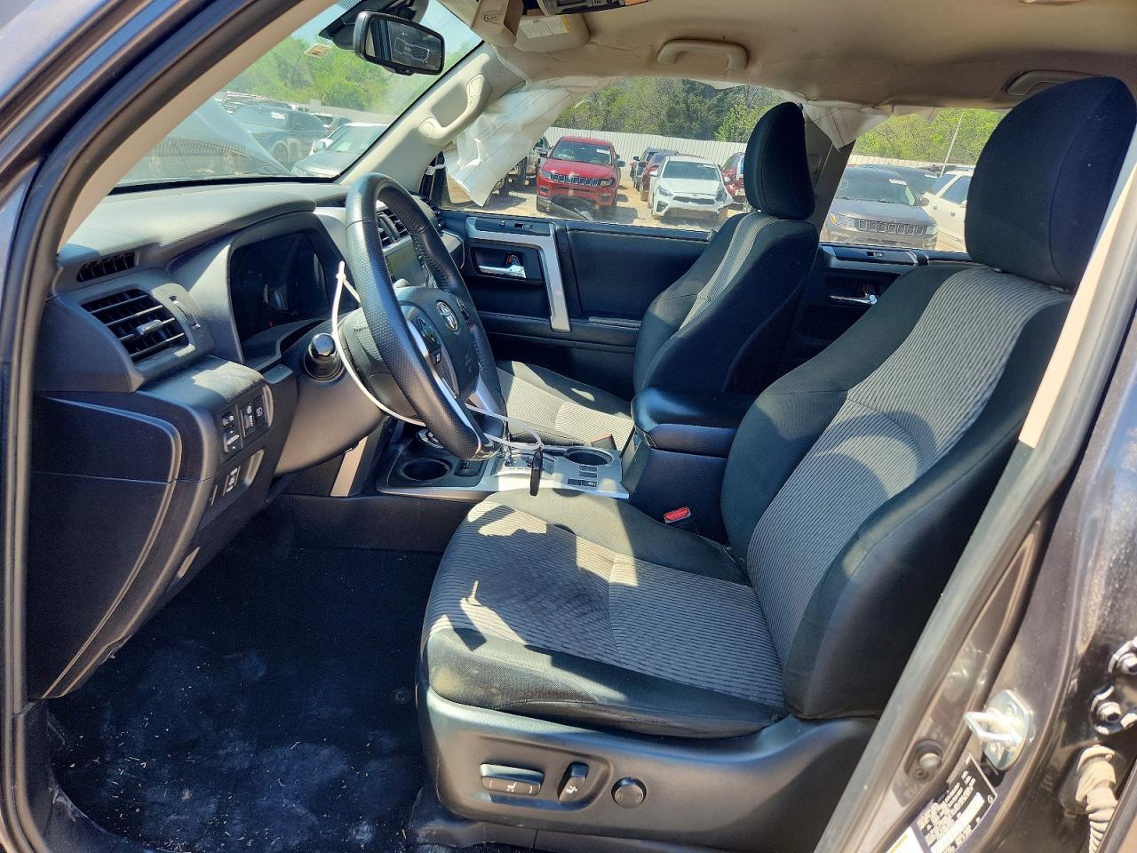 2021 Toyota 4Runner Sr5 - zdjęcie 7